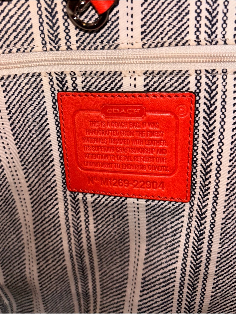 COACH NATURAL STRAW TANGERINE LEATHER TURNLOCK POCKET SHOPPER TOTE BAG -EUC- - Picture 13 of 16